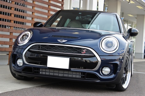 MINI クラブマン（F54） TWS エクスリート107M 8.5J 19インチ装着