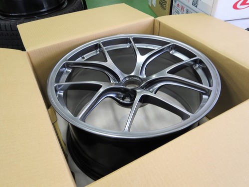 BBS RI-D 入荷！