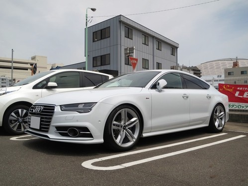 AUDI　A7　ローダウン