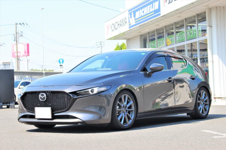 MAZDA3 ファストバックに車高調を装着すると。。。 | 厚木店 | 店舗