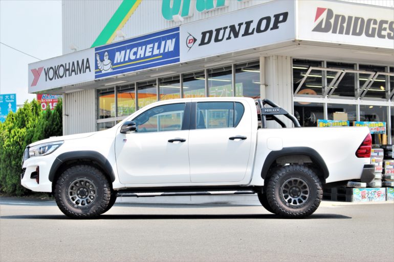 TOYOTA HILUX GUN125 いつものアレで仕上げますっ🔧🔧 | 厚木店 | 店舗