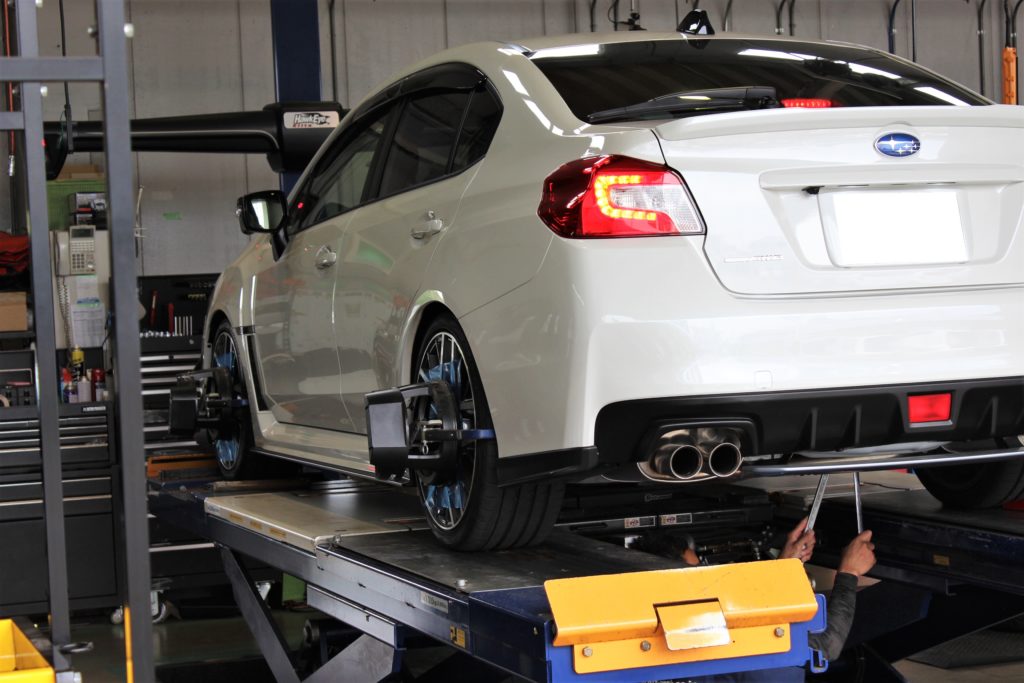 VAB型WRX STIに車高調！HKS ハイパーマックスMAX4GT 20SPECで 