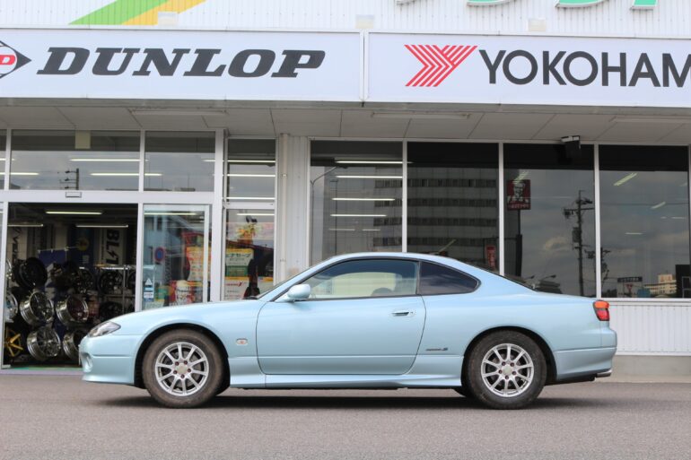 S15シルビアのホイールをエンケイPF07で軽量化へ！！ | 多治見店