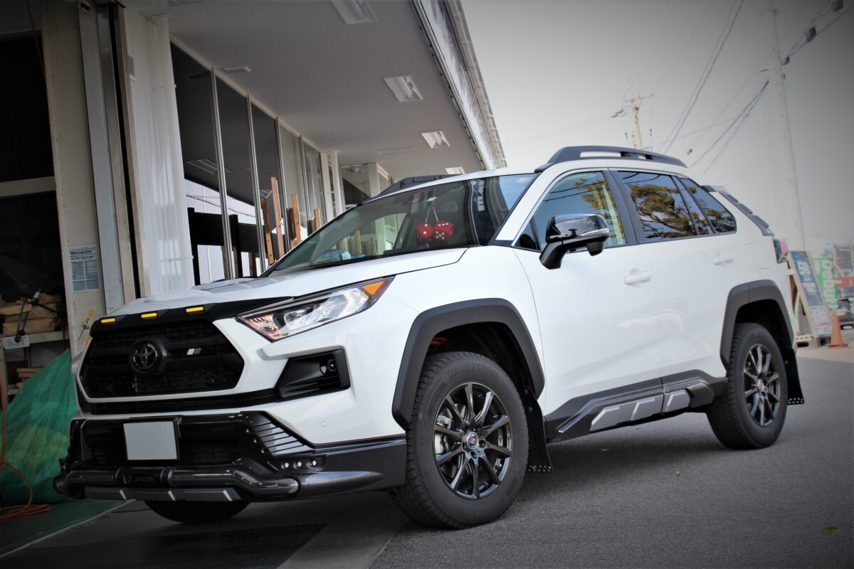 デイトナM9 クラフト50thオリジナルスペックをRAV4アドベンチャー オフ