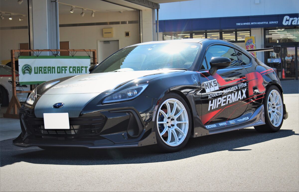 HKS様デモカー ZD8 BRZ ご来店！最新作 ハイパーマックスR 装着車