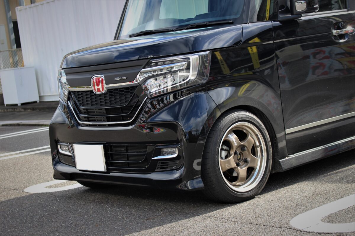 HONDA N-BOXカスタムターボJF1純正アルミ＆ほぼ新品タイヤ付4本セット